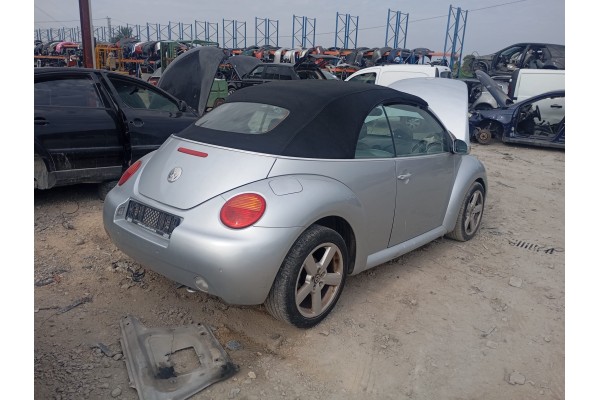 volkswagen new beetle cabriolet (1y7) del año 2003