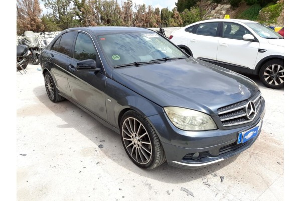 mercedes-benz clase c (w204) berlina del año 2010