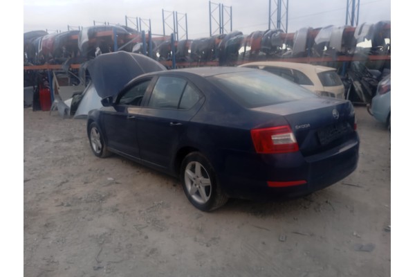 skoda octavia lim. (5e3) del año 2015