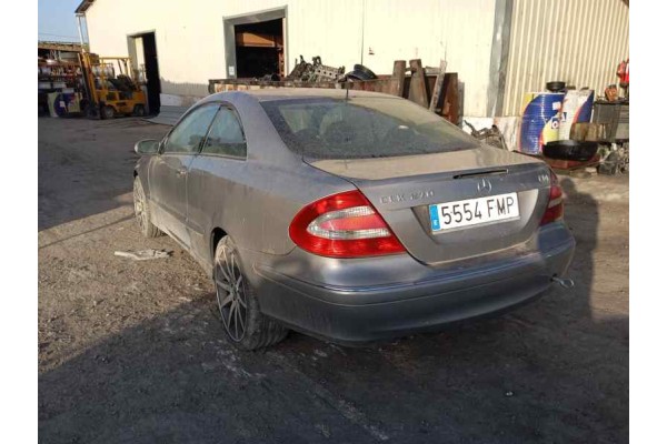 mercedes-benz clase clk (w209) coupe del año 2006