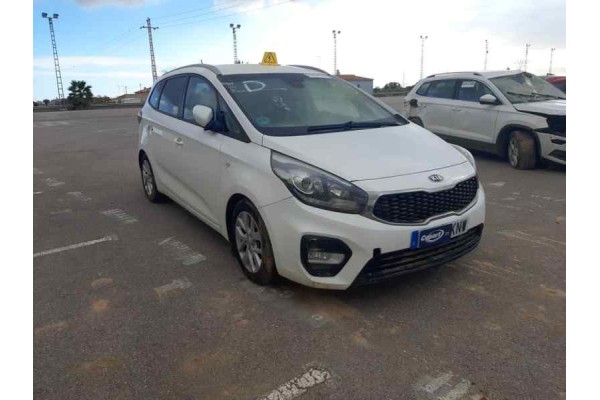 kia carens ( ) del año 2018