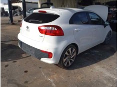 kia rio (yb) del año 2017