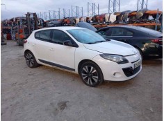 renault megane iii berlina 5 p del año 2012