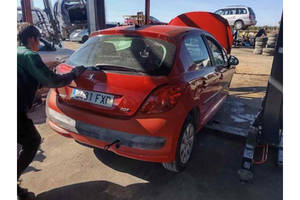 peugeot 207 del año 2008
