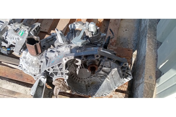 Recambio de caja cambios para opel insignia berlina 2.0cdti 130 fap referencia OEM IAM GD01531  