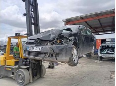 volkswagen golf vi (5k1) del año 2011