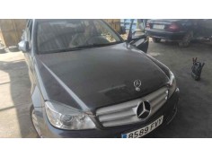 mercedes-benz clase c (w204) berlina del año 2007