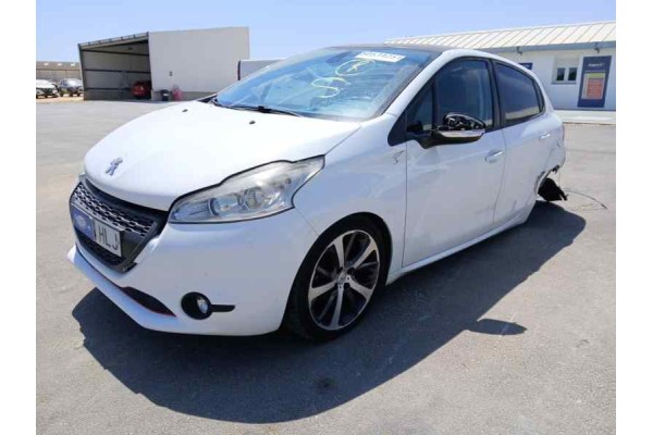 peugeot 208 del año 2012