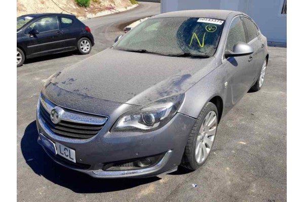 opel insignia berlina del año 2016