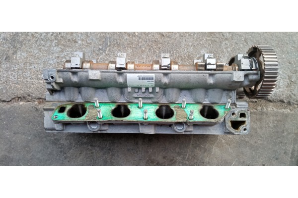 Recambio de culata para opel vectra b berlina 1.8 16v cat referencia OEM IAM 90501968  