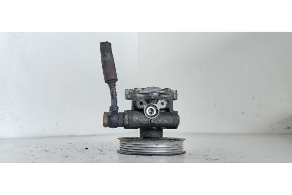 Recambio de bomba direccion para volkswagen passat berlina (3b3) 1.9 tdi referencia OEM IAM 038145255D  