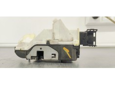 Recambio de cerradura puerta trasera izquierda para citroen berlingo station wagon xtr referencia OEM IAM 828420  