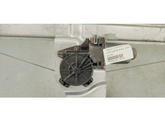 Recambio de elevalunas delantero derecho para peugeot partner kombi 1.6 hdi 90 fap referencia OEM IAM 402104B  