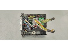 Recambio de caja reles / fusibles para citroen c3 1.4 referencia OEM IAM 9643498880  