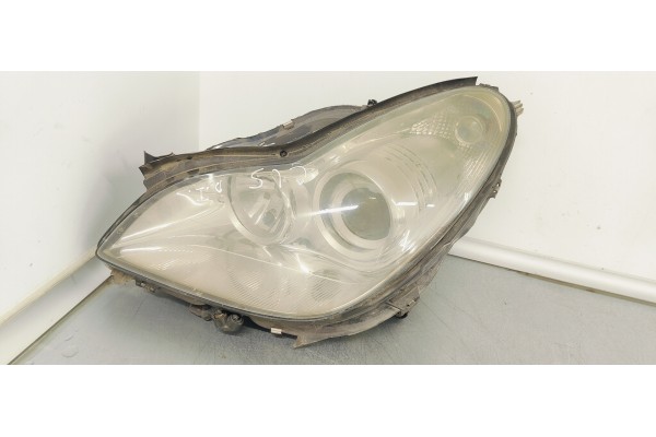 Recambio de faro izquierdo para mercedes-benz clase cls (w219) 5.0 i 306 [500] referencia OEM IAM A0028206026  