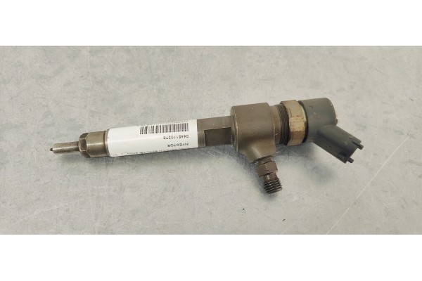 Recambio de inyector para opel astra h berlina enjoy referencia OEM IAM 0445110276  