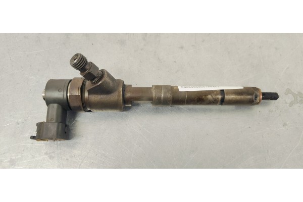 Recambio de inyector para opel corsa d cosmo referencia OEM IAM 0445110183  