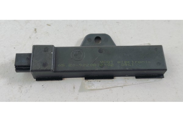 Recambio de modulo electronico para bmw serie 5 touring (f11) 518d referencia OEM IAM 6520922083202  