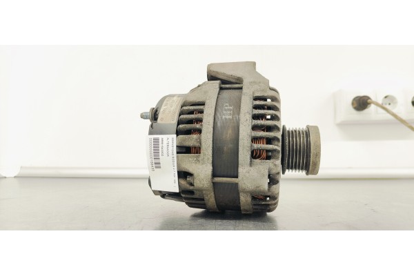Recambio de alternador para ssangyong rodius 2.7 xdi 165 referencia OEM IAM A6651540302  