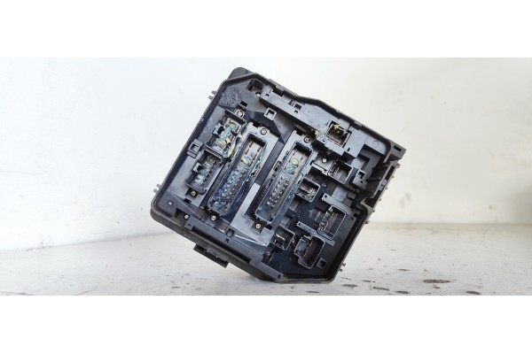 Recambio de caja reles / fusibles para honda cr-v (re) comfort referencia OEM IAM   