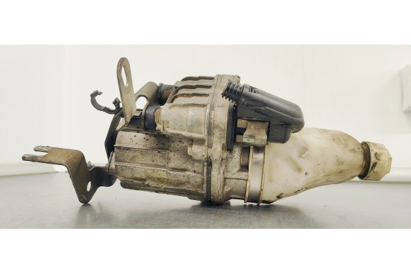 Recambio de bomba direccion para opel astra h berlina enjoy referencia OEM IAM 13292554  