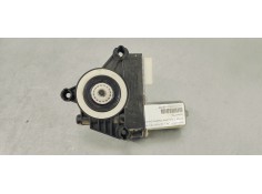 Recambio de motor elevalunas trasero izquierdo para bmw serie 1 lim. (f40) 1.5 d 116 [116] fap referencia OEM IAM CMOA0770L  