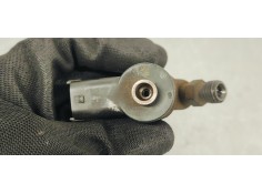 Recambio de inyector para hyundai getz (tb) referencia OEM IAM 0445110256  