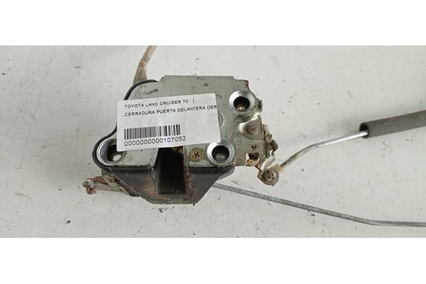 Recambio de cerradura puerta delantera derecha para toyota land cruiser 70 referencia OEM IAM   