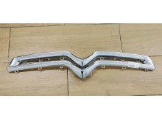 Recambio de molduras delanteras para citroen c3 picasso 1.6 hdi 92 fap referencia OEM IAM 9801809777  