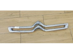 Recambio de molduras delanteras para citroen c3 picasso 1.6 hdi 92 fap referencia OEM IAM 9801809777  