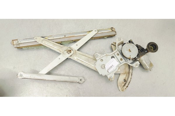 Recambio de elevalunas delantero derecho para suzuki swift berlina (mz) 1.3 i 90 referencia OEM IAM 8343063J00  