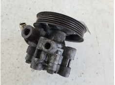 Recambio de bomba direccion para toyota avensis berlina (t25) 2.0 d-cat referencia OEM IAM 52020 U09 