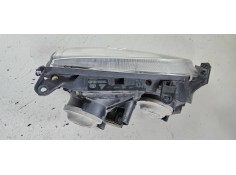 Recambio de faro izquierdo para toyota avensis berlina (t 22) 1.6 16v referencia OEM IAM   