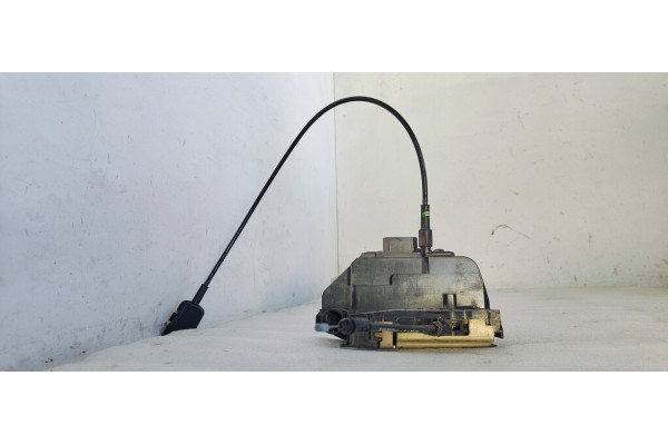 Recambio de cerradura puerta delantera derecha para renault megane ii berlina 3p confort dynamique referencia OEM IAM   