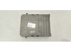 Recambio de caja reles / fusibles para peugeot 3008 1.6 hdi 112 fap referencia OEM IAM 281197595  