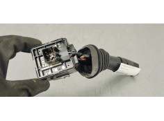 Recambio de mando limpia para chevrolet captiva 2.0 d referencia OEM IAM 202005410  