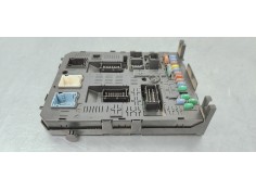 Recambio de caja reles / fusibles para citroen c4 picasso exclusive referencia OEM IAM 9664059080  
