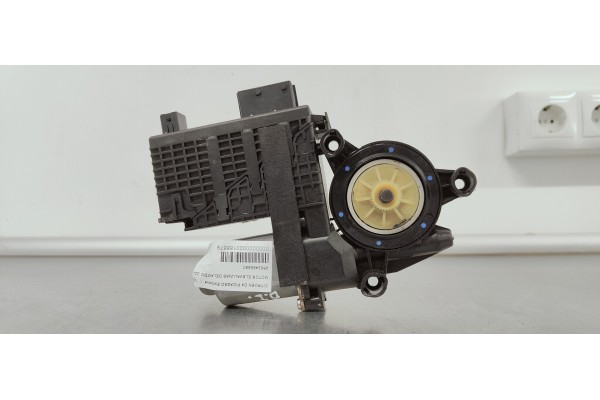 Recambio de motor elevalunas delantero izquierdo para citroen c4 picasso exclusive referencia OEM IAM 9682495880  