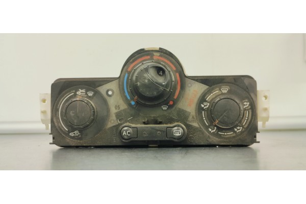 Recambio de mando calefaccion / aire acondicionado para renault megane ii berlina 5p confort dynamique referencia OEM IAM 694200