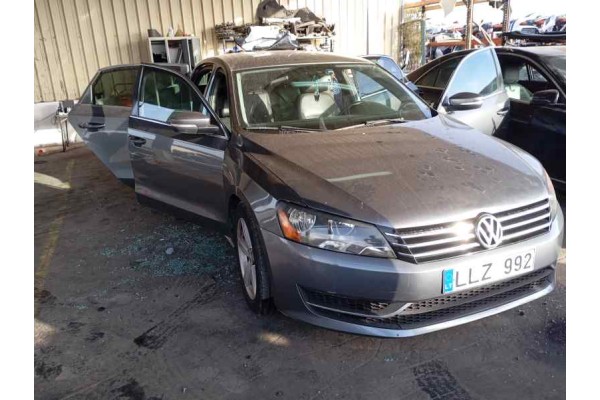 volkswagen passat lim. (362) del año 2011