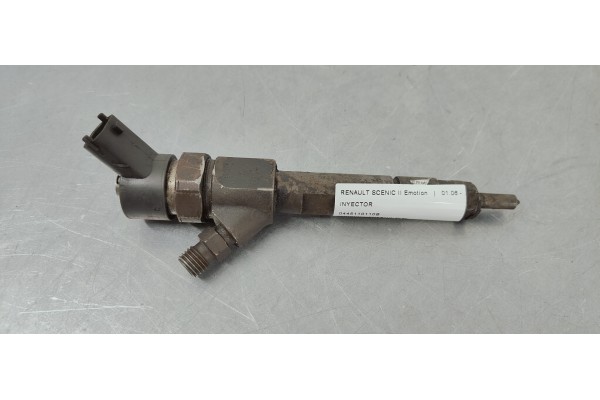 Recambio de inyector para renault scenic ii emotion referencia OEM IAM 0445110110B  