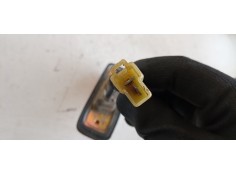 Recambio de piloto lateral derecho para toyota land cruiser 70 referencia OEM IAM 65276527  