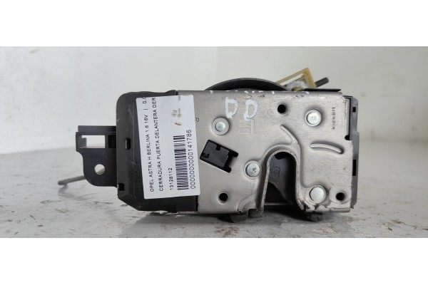 Recambio de cerradura puerta delantera derecha para opel astra h berlina sport referencia OEM IAM 13128112  