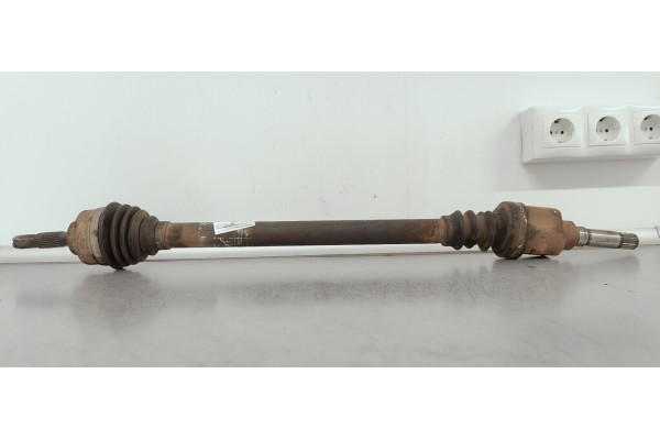 Recambio de transmision delantera derecha para peugeot 207 sport referencia OEM IAM 9659317980  