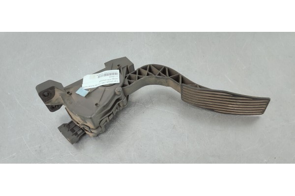 Recambio de pedal acelerador para fiat croma (194) 1.9 16v multijet dynamic referencia OEM IAM 51733558  