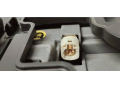 Recambio de pantalla multifuncion para peugeot 208 1.6 hdi 100 fap referencia OEM IAM   