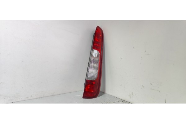 Recambio de piloto trasero derecho para ford focus c-max (cap) 1.6 tdci cat referencia OEM IAM   