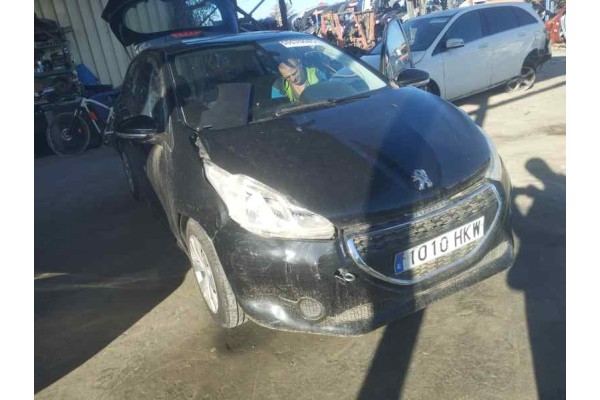 peugeot 208 del año 1950