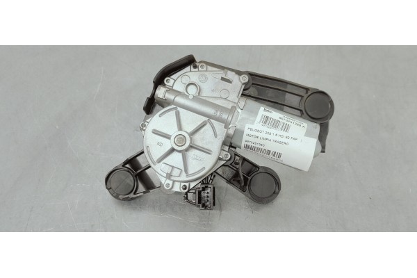 Recambio de motor limpia trasero para peugeot 208 1.6 hdi 92 fap referencia OEM IAM 9673251380  