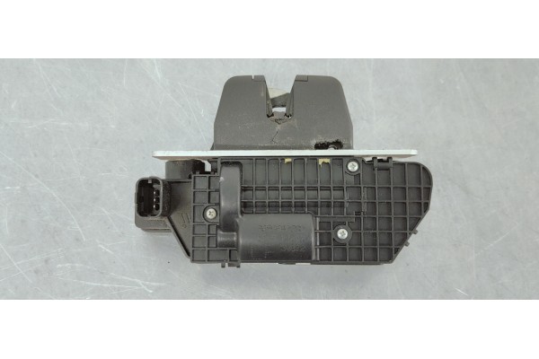 Recambio de cerradura maletero / porton para peugeot 208 1.6 hdi 92 fap referencia OEM IAM 9151487499H  